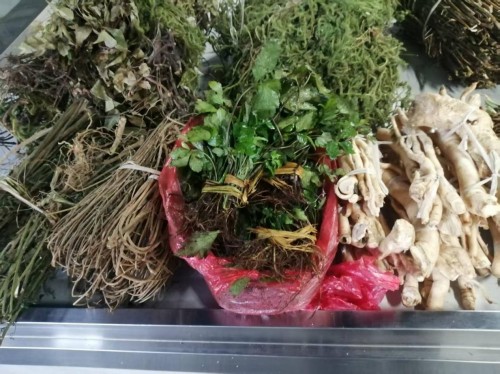 仁心仁术五十载，大医精诚暖滇南——记云南民间中医王世文