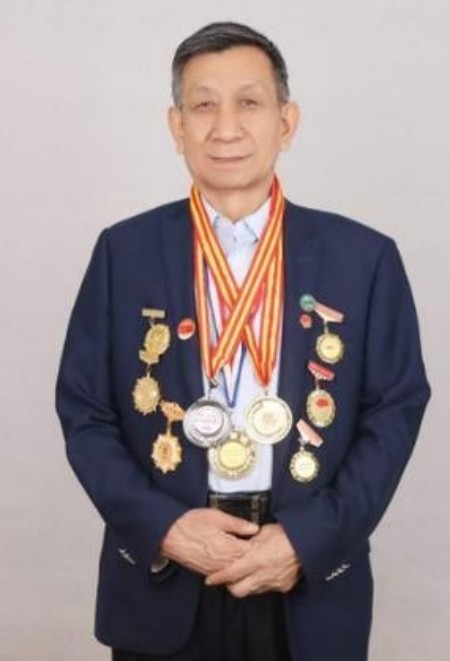 聚焦两会·健康中国｜王镇院士：以仁心妙手诠释中医药的现代价值